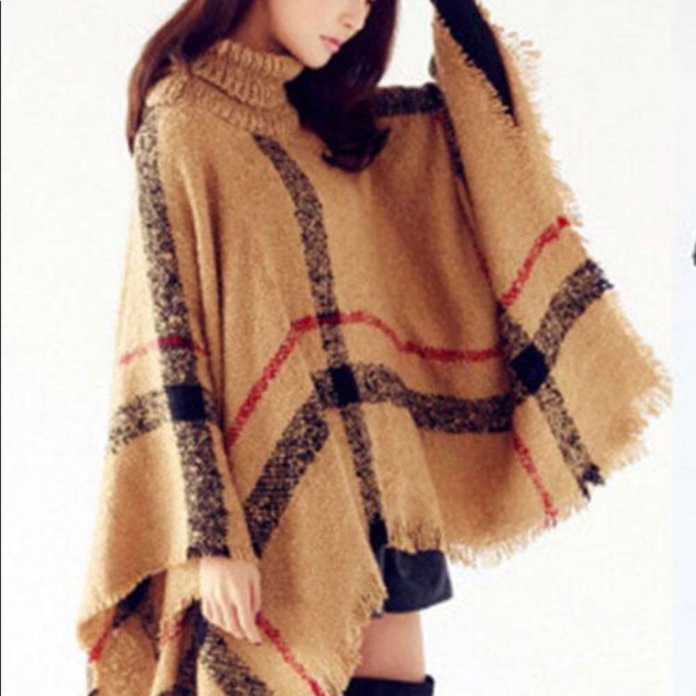 🔺SALE🔺SOFT Plaid Fringe Hem Poncho Wrap - Picture 3 of 6